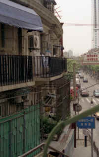 06-2000-F-22.jpg (101765 bytes)