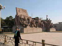 tianenmen-41.jpg (104119 bytes)