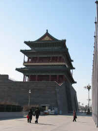 tianenmen-51.jpg (78680 bytes)