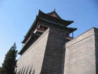 tianenmen-55.jpg (107028 bytes)